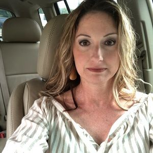 Meet your Posher, Shanhan